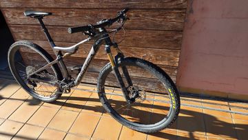 Orbea OIZ M10 2021 2021 Mountainbike usato, Nero — immagine 5 di 6
