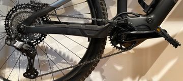 Tweedehands Orbea RISE M-TEAM 2024 Mountainbike — afbeelding 3 van 4