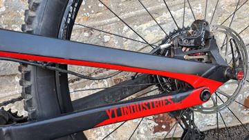 YT Industries Jeffsy Shimano Deore XT 2018 Mountainbike usato, Nero — immagine 16 di 16