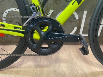 Used Trek Émonda SLR 6 Disc 2018 2018 Road & Gravel — image 4 of 8