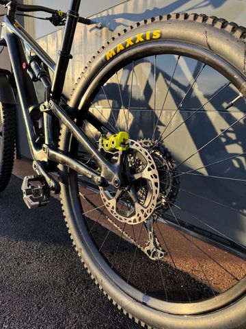 Tweedehands Specialized Stumpjumper EVO Comp 2021 2021 Mountainbike — afbeelding 4 van 7