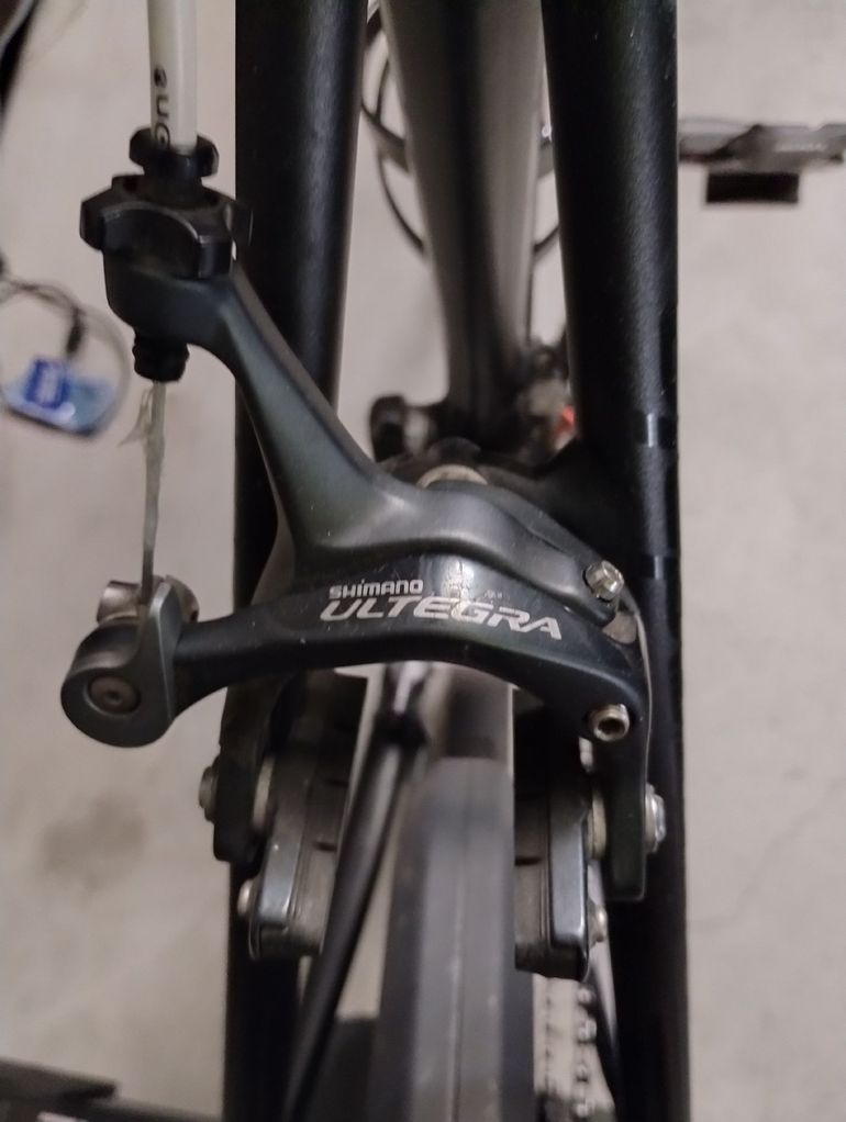 Used Cannondale CAAD 10 Ultegra 2016 Road & Gravel, Black — image 6 of 10