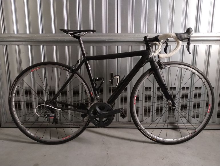 Used Cannondale CAAD 10 Ultegra 2016 Road & Gravel, Black — image 1 of 10