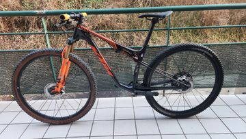 Brugt KTM SCARP EXONIC 2024 2024 Mountainbike — billede 2 af 8