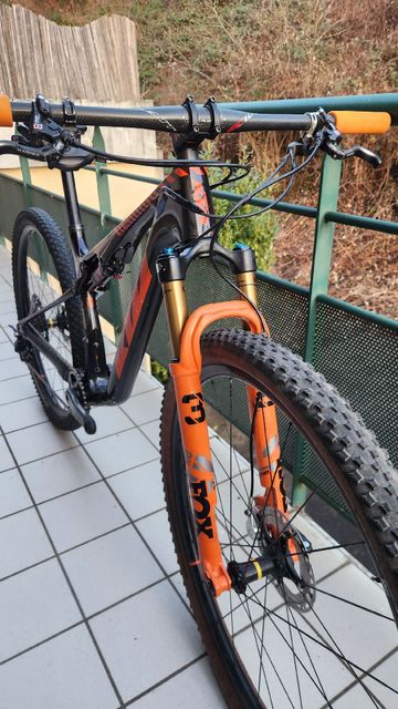 Brugt KTM SCARP EXONIC 2024 2024 Mountainbike — billede 5 af 8