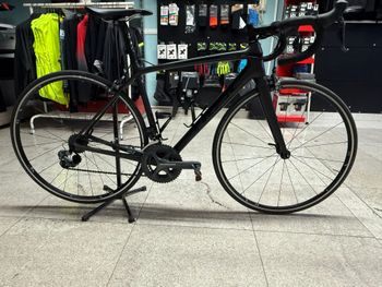 Used Trek Émonda SLR 6 2017 2017 Road & Gravel
