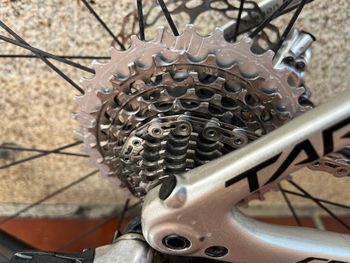 Used Specialized S-Works Tarmac - SRAM Red eTap AXS 2020 2020 Road & Gravel — image 3 of 6