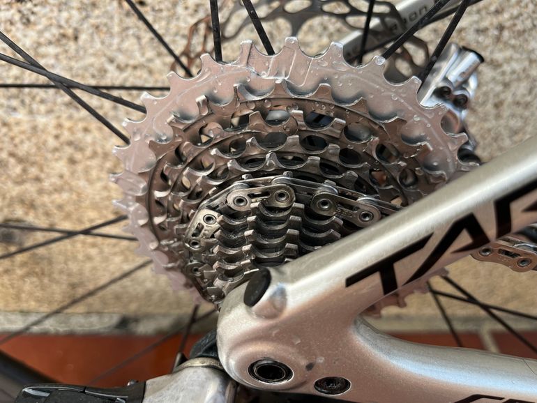 Used Specialized S-Works Tarmac - SRAM Red eTap AXS 2020 2020 Road & Gravel — image 3 of 6
