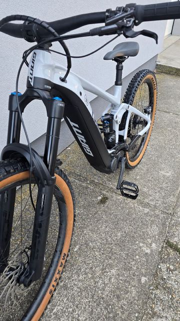 Gebrauchtes Giant Reign E+ 1 2022 2022 Mountainbike, Hellgrau, 29 — Bild 8 von 8