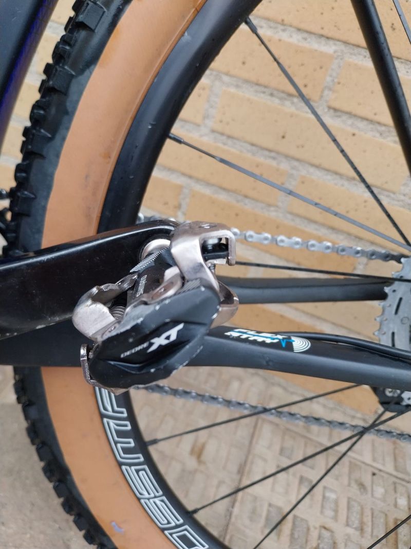 Merida BIG.NINE 5000 2019 2019 Mountainbike de segunda mano, Negro — imagen 9 de 13
