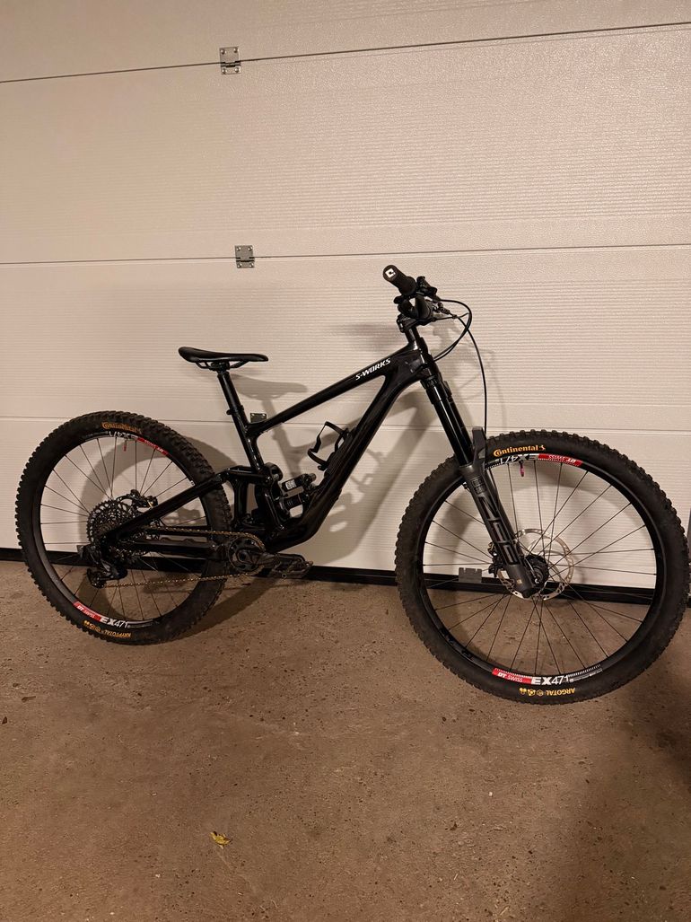 Used Specialized S-Works Enduro 2025 Mountainbike, Black — image 1 of 4
