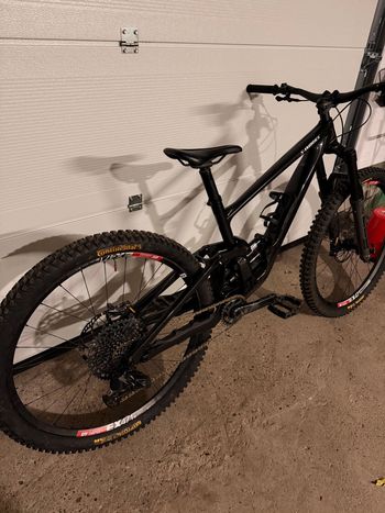 Used Specialized S-Works Enduro 2025 Mountainbike, Black — image 4 of 4