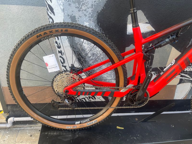Used BMC Fourstroke AMP LT TWO 2023 2023 Mountainbike, Red, 29 — image 2 of 8