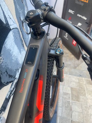 Used BMC Fourstroke AMP LT TWO 2023 2023 Mountainbike, Red, 29 — image 7 of 8