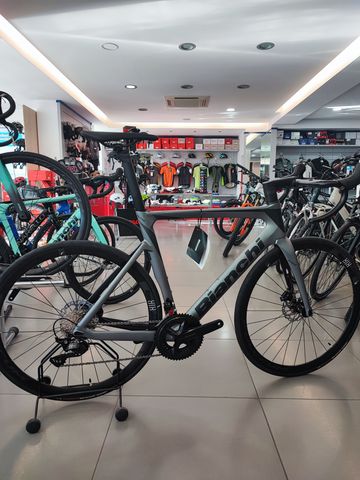 Używany Bianchi Oltre Shimano 105 2025 Road & Gravel — zdjęcie 5 z 5
