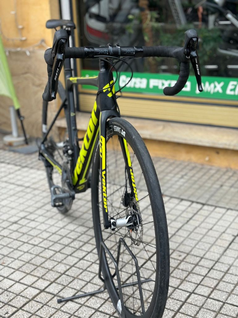 Used Bianchi Vektor 2023 Road & Gravel, Black — image 4 of 7