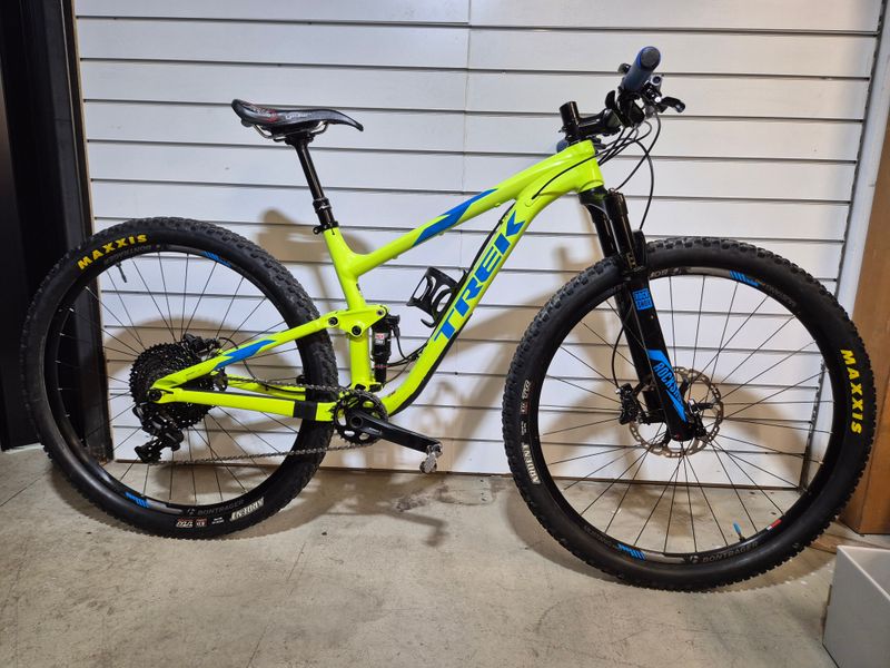 Used Trek Top Fuel 9 2016 2016 Mountainbike, Orange, 27.5, 29 — image 12 of 12