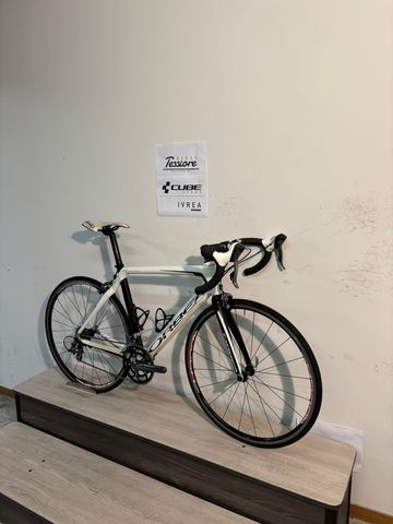 Used Orbea Onix 2011 Road & Gravel, White — image 2 of 9