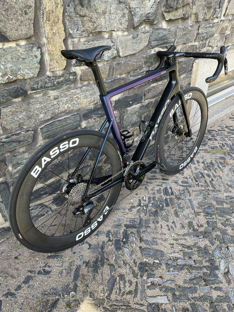Used Basso 105 Di2 2024 Road & Gravel, Blue — image 4 of 4