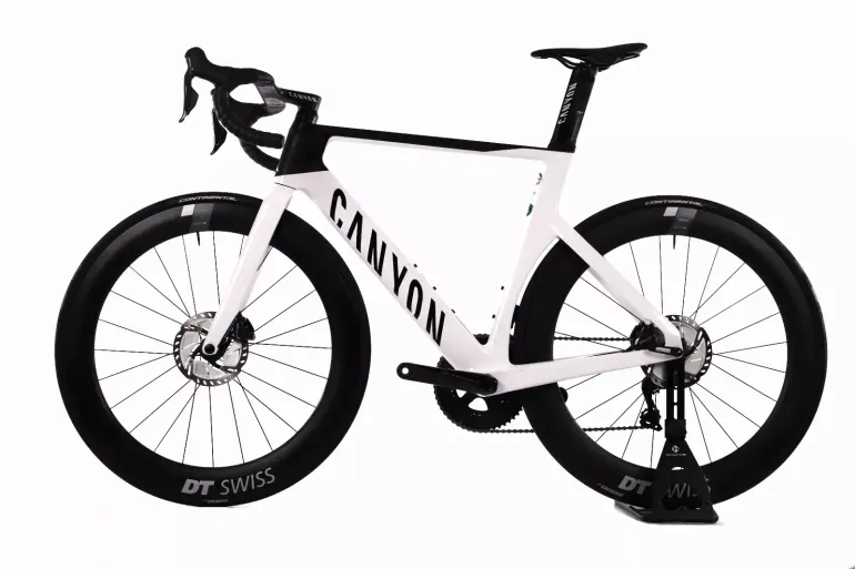 Used Canyon Aeroad CF SLX 8 DB DI 2 2022 Road & Gravel, White — image 3 of 12
