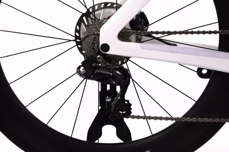 Used Canyon Aeroad CF SLX 8 DB DI 2 2022 Road & Gravel, White — image 11 of 12