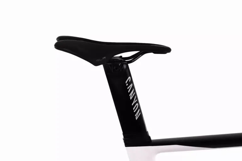 Used Canyon Aeroad CF SLX 8 DB DI 2 2022 Road & Gravel, White — image 5 of 12