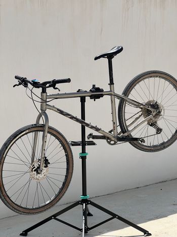 Used Kona Unit X 2024 2024 Mountainbike, Light Gray, 29 — image 1 of 4