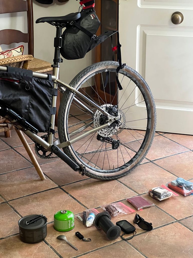 Used Kona Unit X 2024 2024 Mountainbike, Light Gray, 29 — image 3 of 4