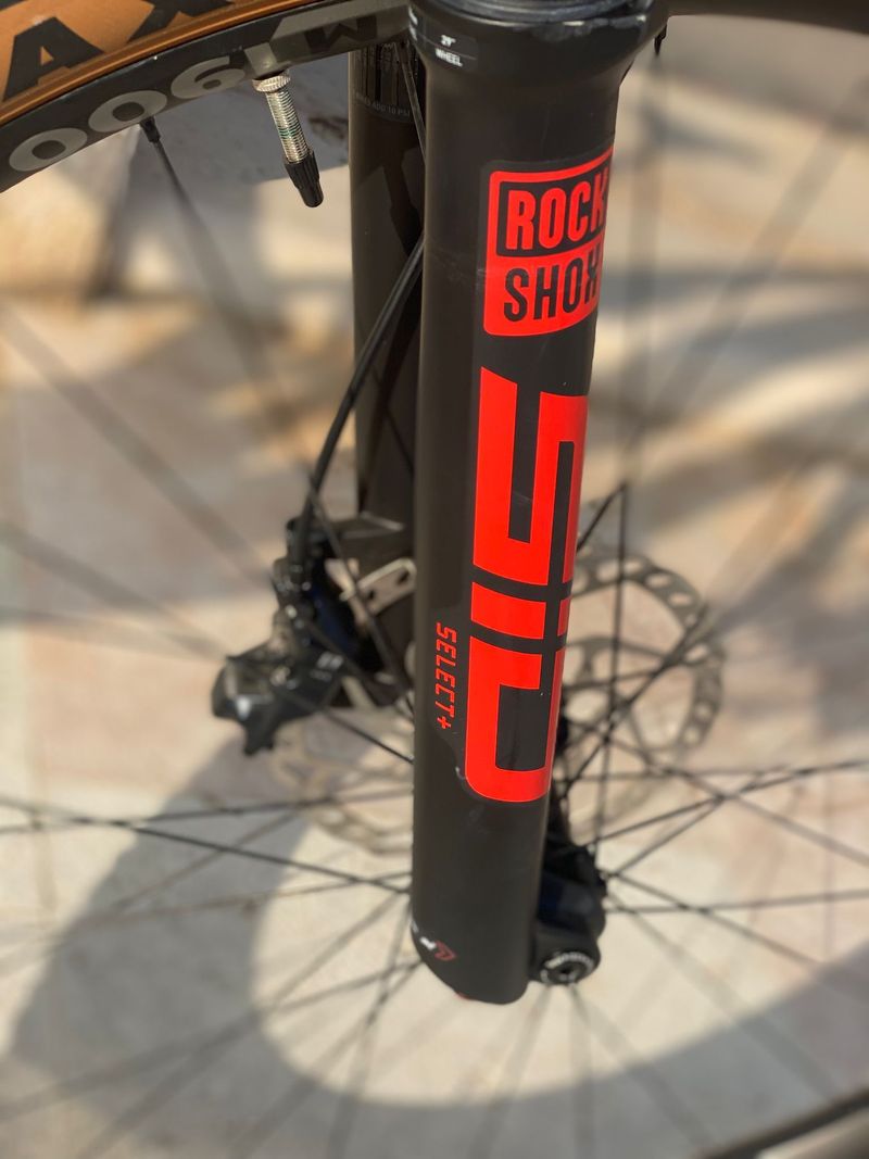 Used BMC Fourstroke AMP LT TWO 2023 2023 Mountainbike, Red, 29 — image 7 of 10
