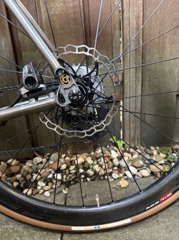 Used J Guillem Formentor 2021 Road & Gravel, Light Gray — image 7 of 21