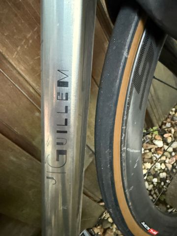 Used J Guillem Formentor 2021 Road & Gravel, Light Gray — image 11 of 21