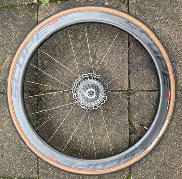 Used J Guillem Formentor 2021 Road & Gravel, Light Gray — image 15 of 21