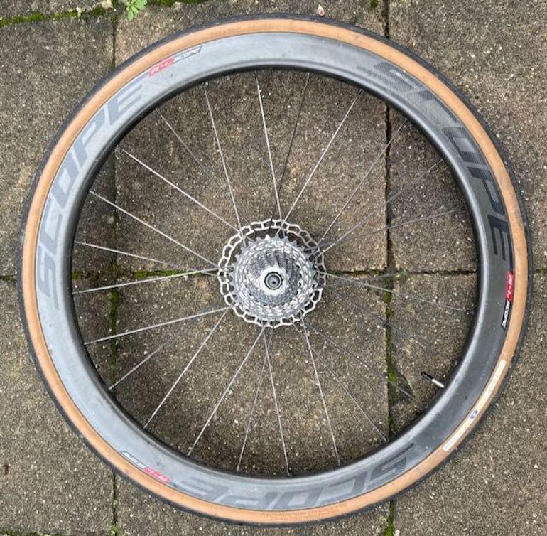 Used J Guillem Formentor 2021 Road & Gravel, Light Gray — image 15 of 21