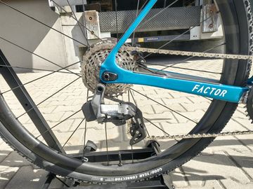 Used Factor LS - SRAM Rival 2023 Road & Gravel, Blue — image 17 of 19