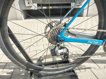 Used Factor LS - SRAM Rival 2023 Road & Gravel, Blue — image 15 of 19