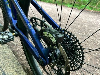 Used Trek Slash SRAM X0 Eagle AXS (T-Type) 2023 Mountainbike, Blue — image 7 of 8