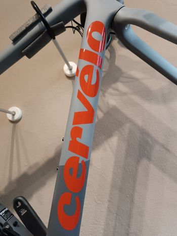 Used Cervélo R-Series Ultegra Disc 2021 Frameset 2021 Road & Gravel, Light Gray — image 2 of 4