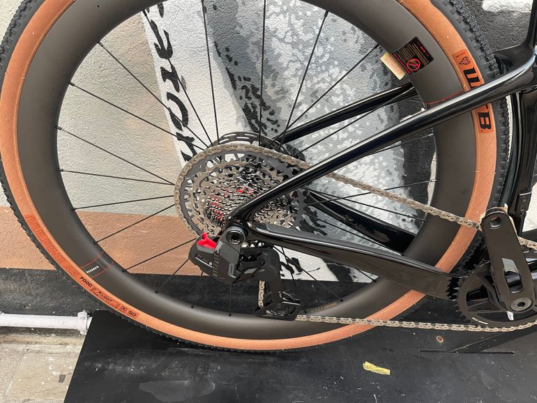 Used Cervélo Áspero Rival XPLR AXS 1 2024 2024 Road & Gravel, Negro — image 4 of 6