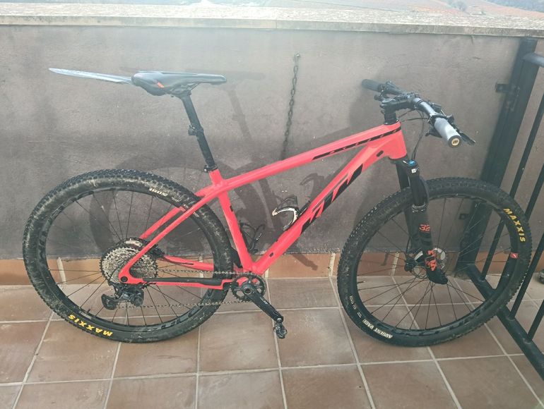Used KTM Myroon Shimano Deore XT 2022 Mountainbike, Orange — image 1 of 5
