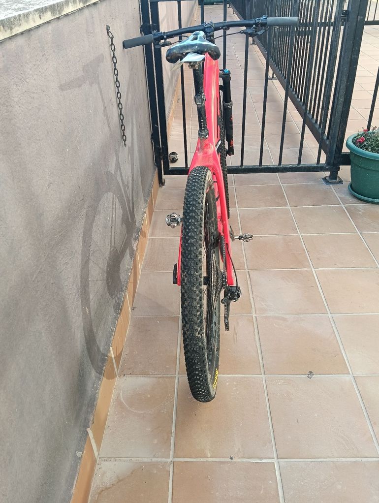 Used KTM Myroon Shimano Deore XT 2022 Mountainbike, Orange — image 4 of 5