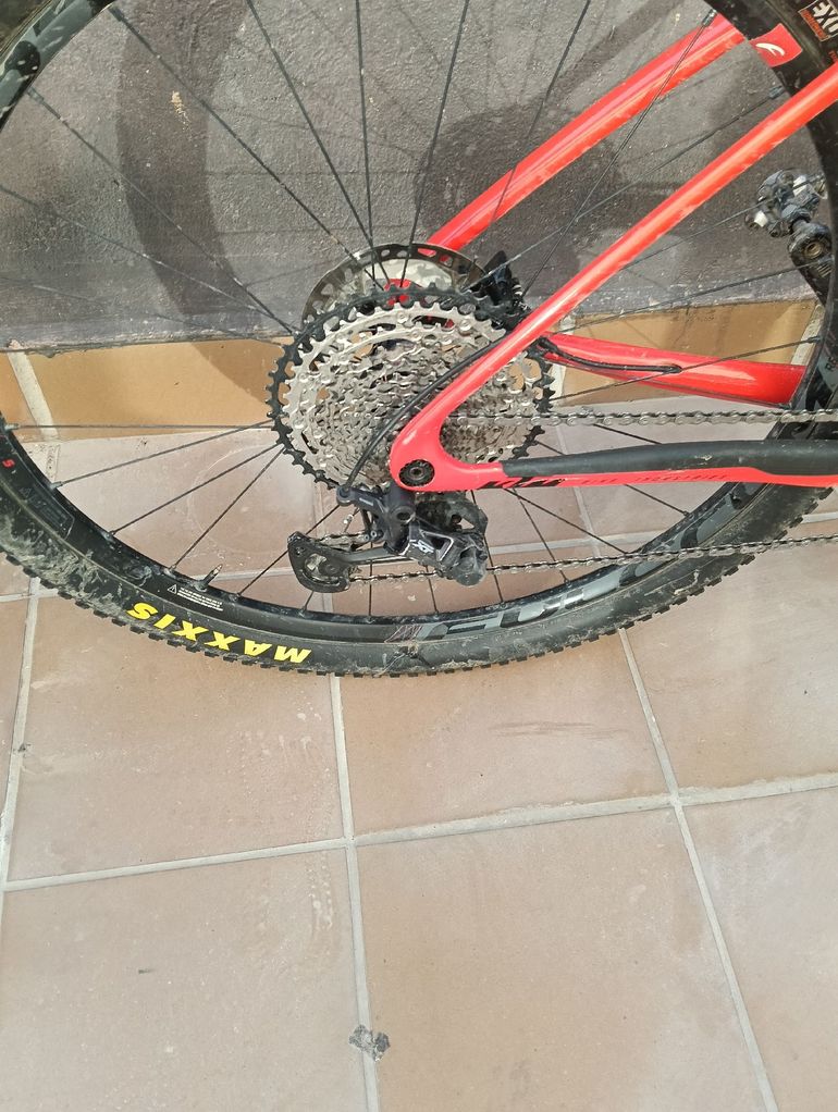 Used KTM Myroon Shimano Deore XT 2022 Mountainbike, Orange — image 2 of 5