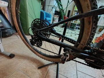 Used Olympia F1 X 2023 Mountainbike, Red — image 2 of 3