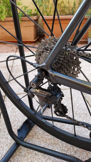 Używany Cannondale CAAD12 Ultegra 2017 2017 Road & Gravel — zdjęcie 3 z 9