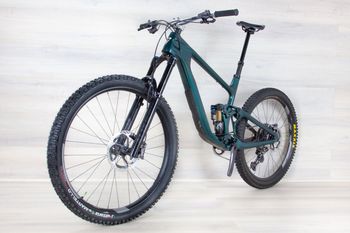 Used Giant Giant Trance X Advanced 2025 Mountainbike, Green — image 6 of 24