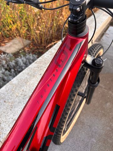 BMC Twostroke 01 FOUR 2023 2023 Mountainbike usato, Rosso — immagine 3 di 6