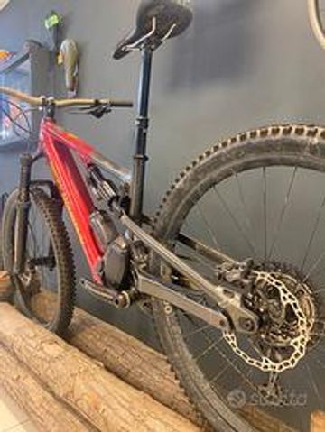 Used Rocky Mountain Powerplay 2022 Mountainbike, Red — image 11 of 13