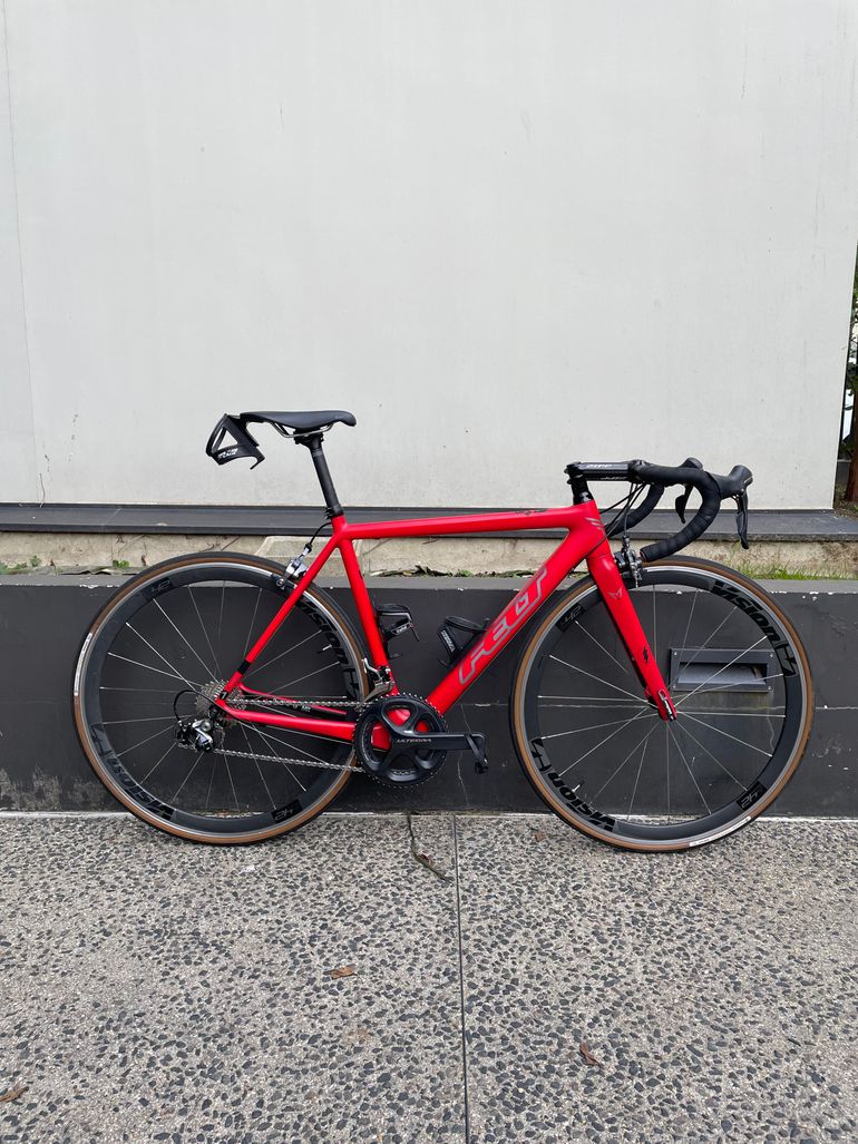 Used Felt F7 2015 Carbone Custom 2015 Road & Gravel — image 1 of 9