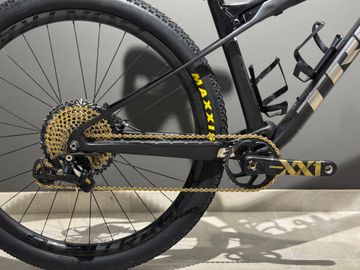 Brugt Trek SUPERCALIBER GEN 1 2022 Mountainbike — billede 6 af 6