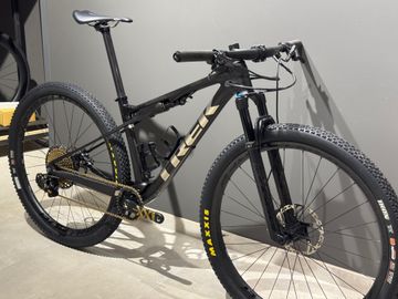 Brugt Trek SUPERCALIBER GEN 1 2022 Mountainbike — billede 4 af 6