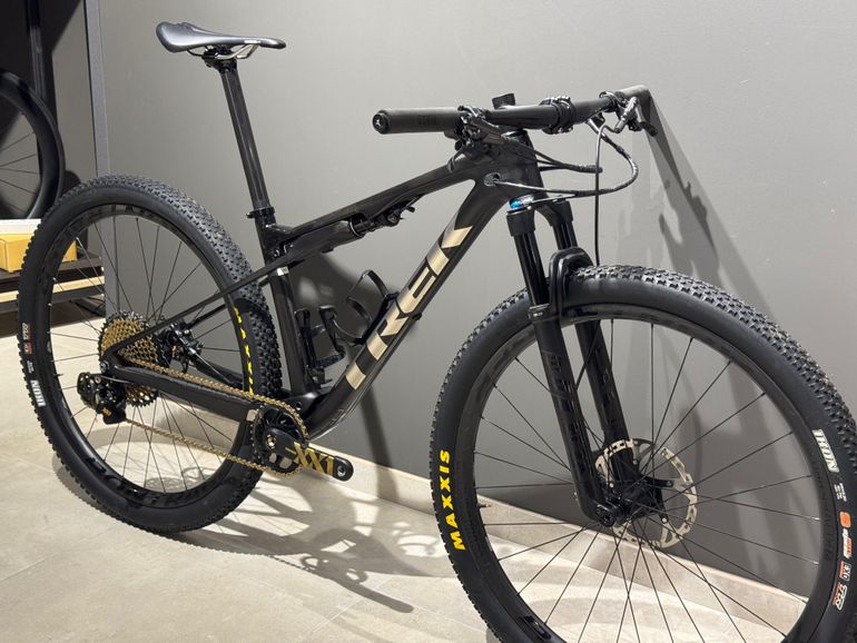 Brugt Trek SUPERCALIBER GEN 1 2022 Mountainbike — billede 4 af 6